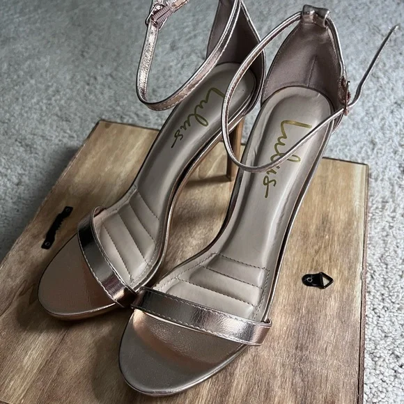 Lulu’s Loveliness Rose Gold Ankle Strap Heels - Size 8 - Picture 6 of 9